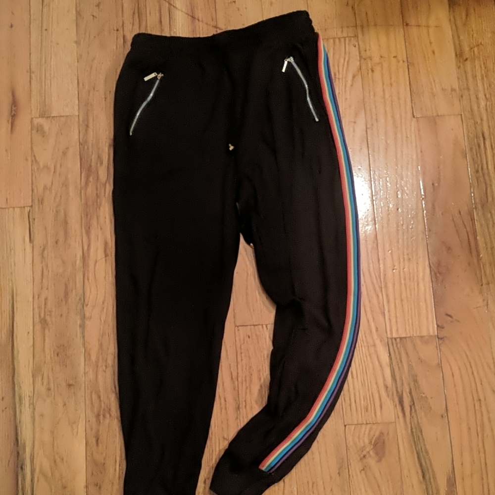 Black sweatpants w rainbow racing stripe